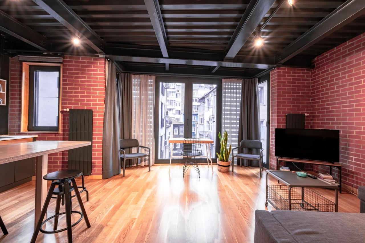 Homie Suites - "Loft 27" Urban Comfort Suites In The Heart Of Cihangir Istanbul Eksteriør bilde