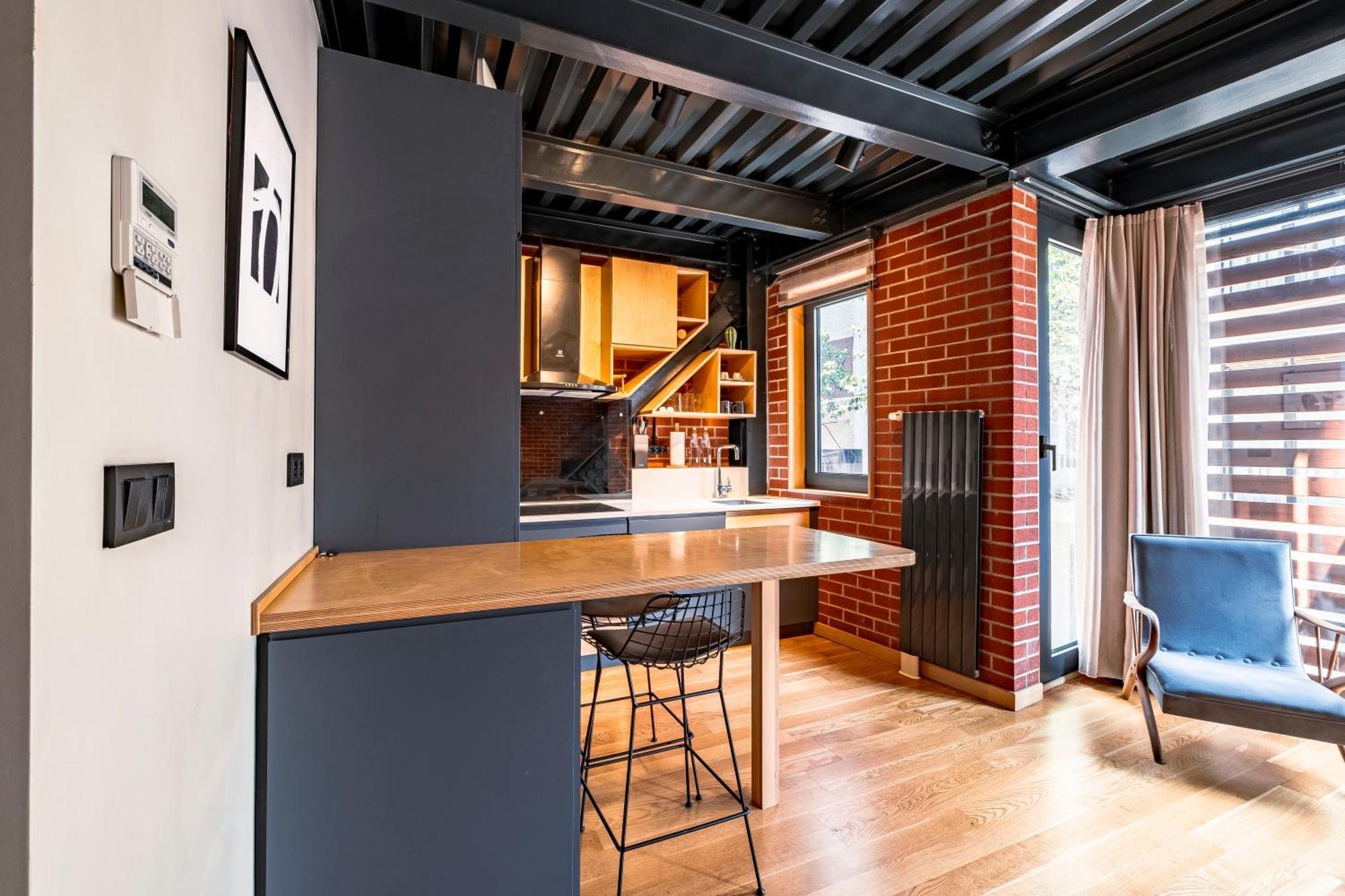 Homie Suites - "Loft 27" Urban Comfort Suites In The Heart Of Cihangir Istanbul Rom bilde